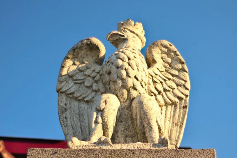zdjęcie wyróżniające Pomnik i krzyż w Kokoszycach ku pamięci powstańców śląskich